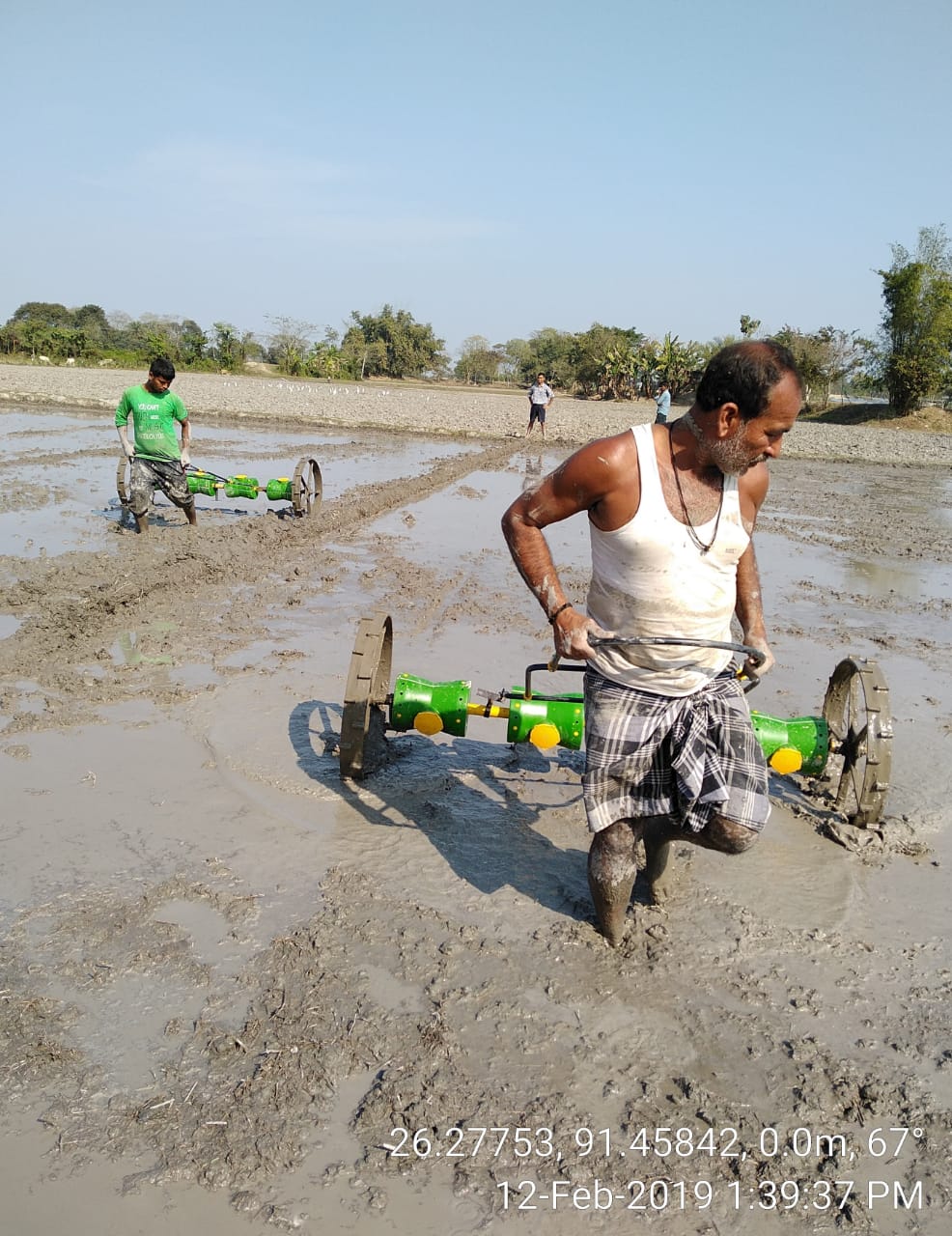 হাজোৰ কৃষকৰ মাজত অসম কৃষি বিশ্ববিদ্যালয়ৰ বৈজ্ঞানিক