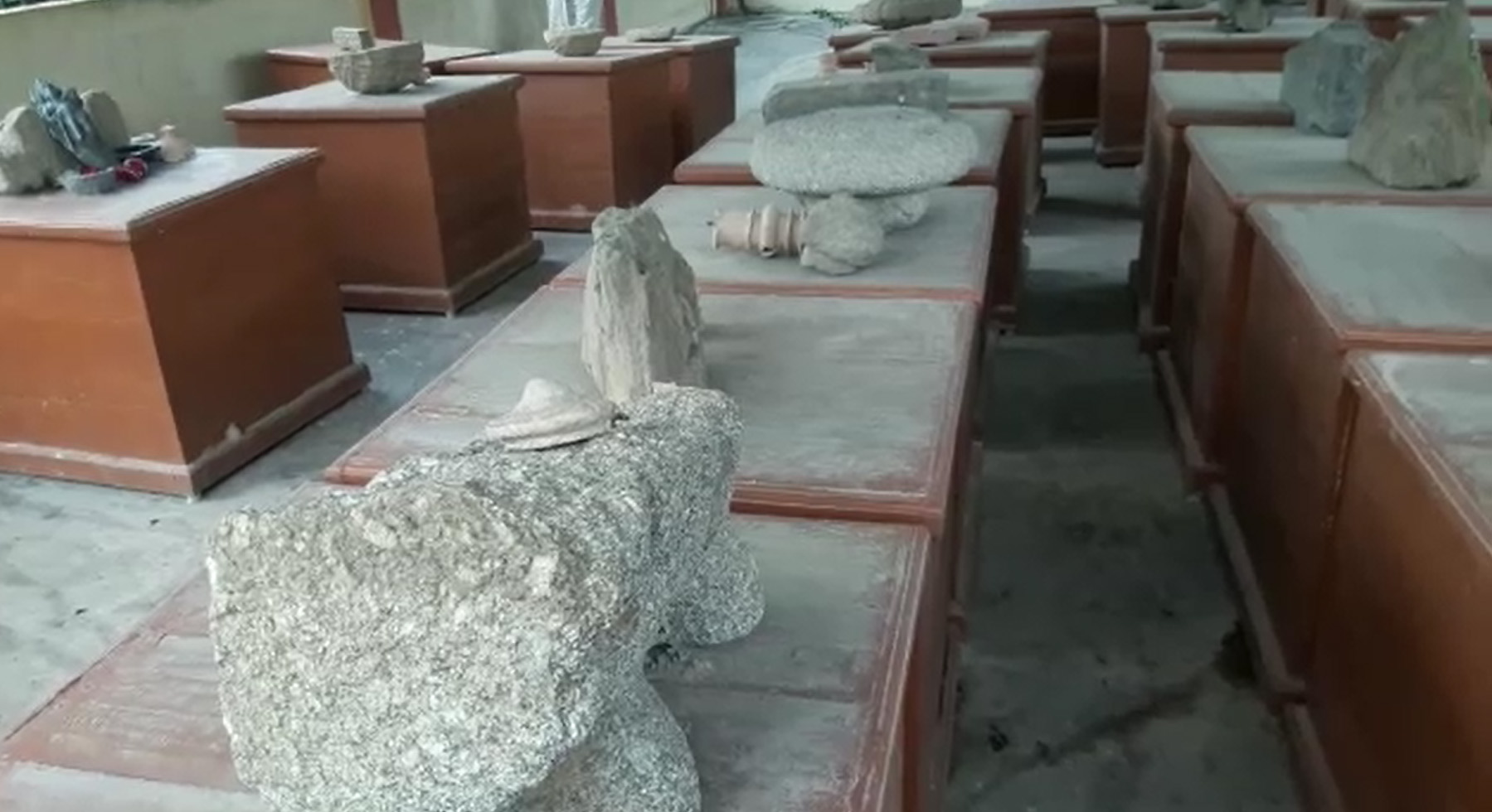 কামপুৰৰ বুটিকুৰাৰ ইতিহাস প্ৰসিদ্ধ ধনতোলা থান আৰু প্ৰাচীন গোভা ৰাজ্যত এভুমুকি