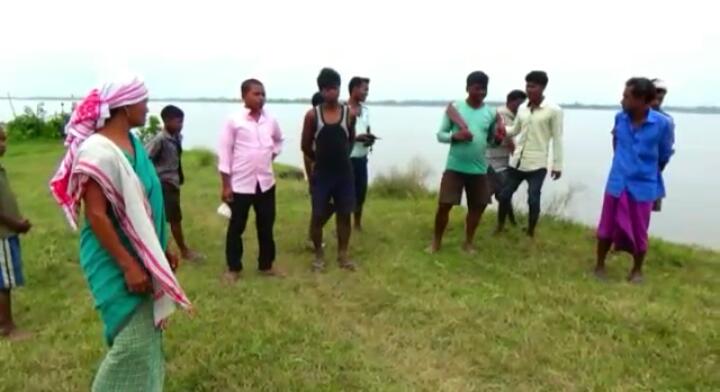 মাজুলীত সোৱণশিৰিৰ বুকুত জাহ গ'ল ৪ গাঁও
