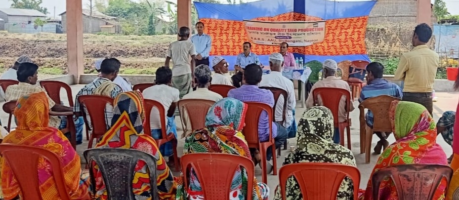 আঞ্চলিক কৃষি গৱেষণা কেন্দ্ৰৰ উদ্যোগত 'গুণগত মানৰ বীজ উৎপাদন' শীৰ্ষক প্ৰশিক্ষণ শিবিৰ