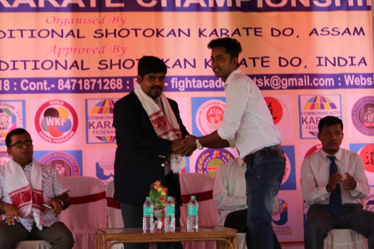 কলিয়াবৰত সদৌ অসম কাৰাটে প্ৰতিযোগিতা আৰম্ভ