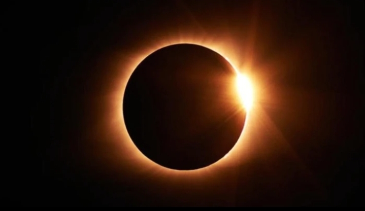 Solar eclipse