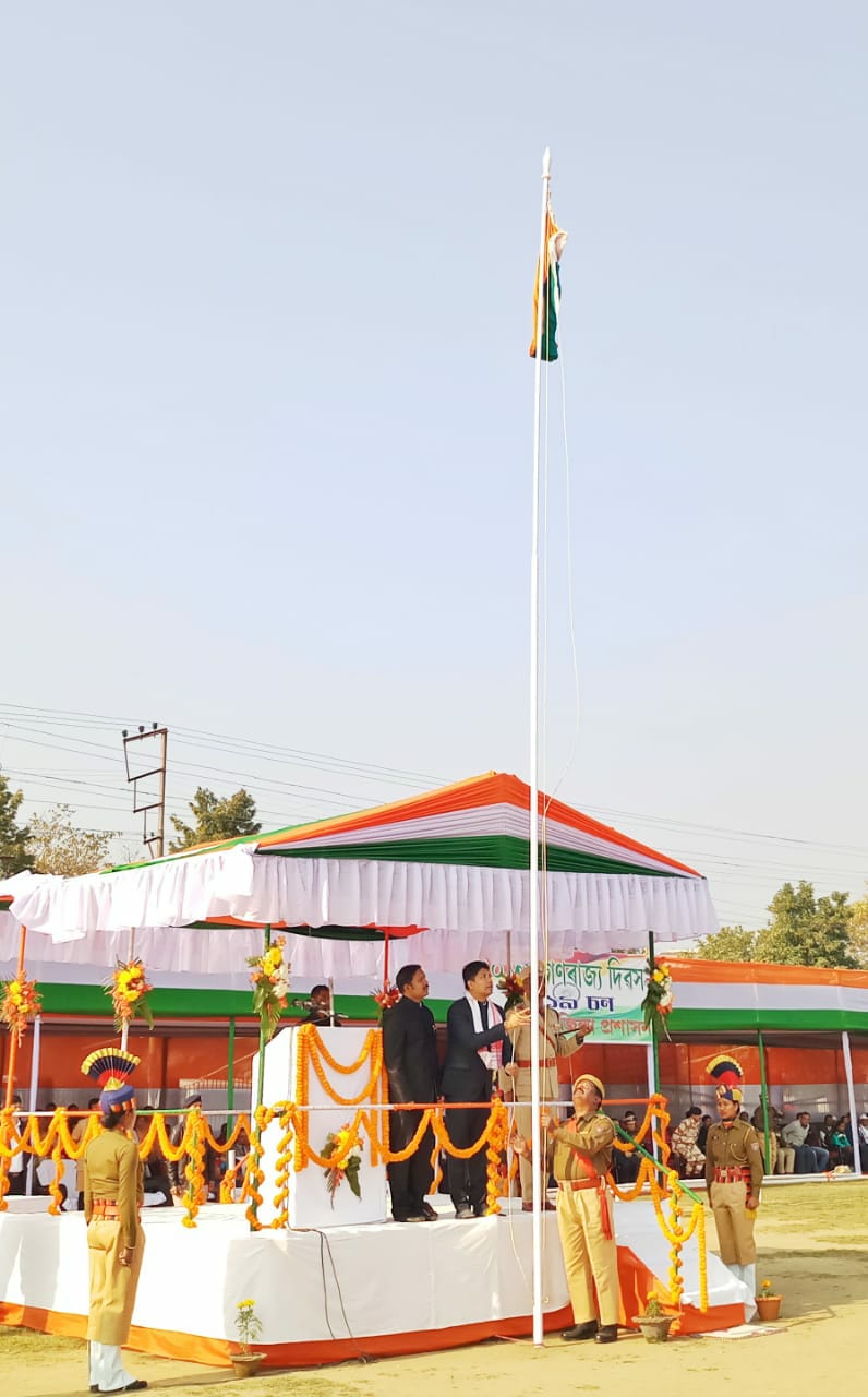 শিৱসাগৰত উলহ-মালহেৰে ৭০সংখ্যক গণৰাজ্য দিৱস উদ্‌যাপন
