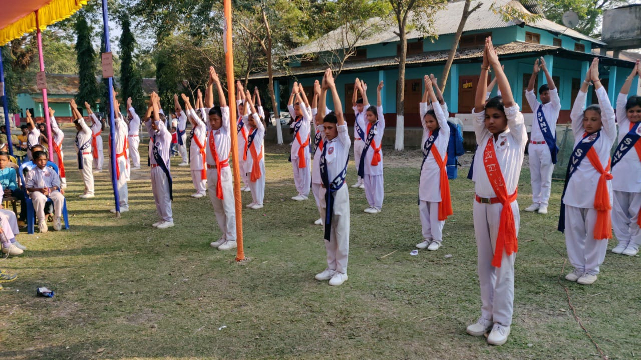 তামুলপুৰ শংকৰদেৱ বিদ্যা নিকেতনৰ ৰূপালী জয়ন্তীৰ সাংস্কৃতিক শোভাযাত্ৰাই মুহিলে ৰাইজক