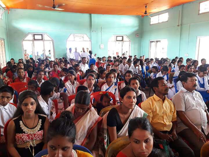 দুমুনিচকী মজলীয়া আৰু ছোৱালী উচ্চ মাধ্যমিক বিদ্যালয়ত  স্মৃতি ৰোমন্থন অনুষ্ঠান
