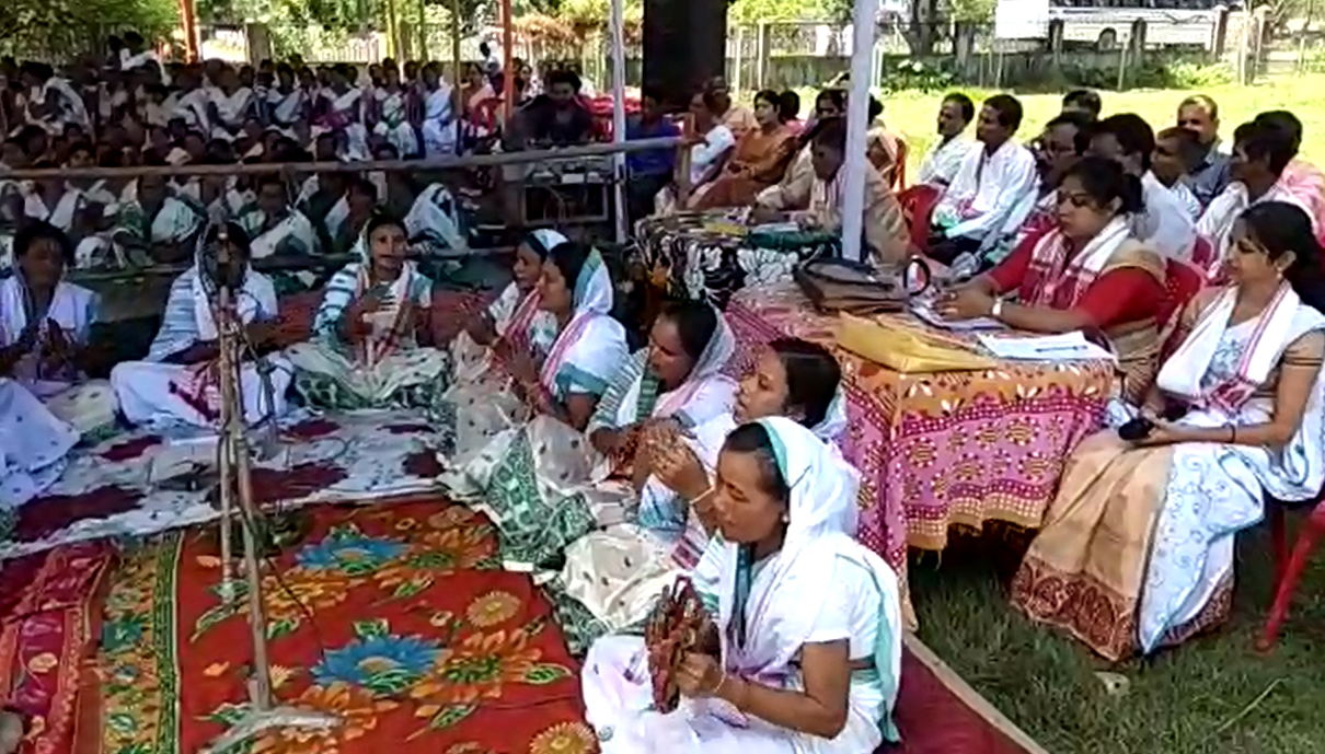 আজিৰে পৰা কলাইগাঁৱত অসম যুৱ পৰিষদৰ দুদিনীয়া দিহানাম প্ৰতিযোগিতা