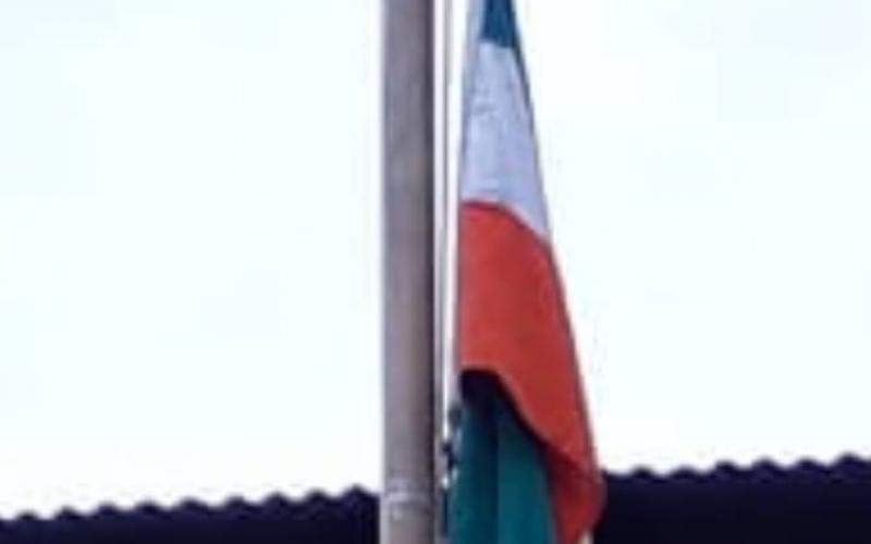 সোণাৰিত১ৰাষ্ট্ৰীয়১পতাকাক১অপমান১কংগ্ৰেছৰ১