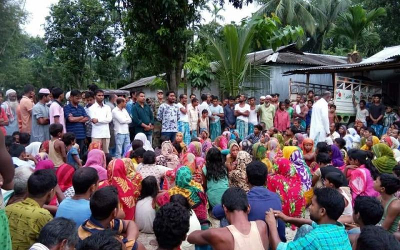 ওদালগুৰিৰ ৰাণীপুখুৰীত সেনাবাহিনীক আবদ্ধ কৰি ৰাখিলে স্থানীয় ৰাইজে