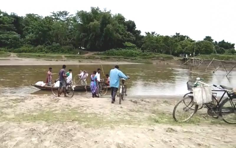 একবিংশ শতিকাত মডেল বিটিচিতত যাতায়াতৰ ভাৰসা নৌকা
