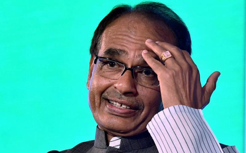 মধ্যপ্ৰদেশত বিজেপিৰ জনসমৰ্থনত খহনীয়া : শিলগুটিৰে অভ্যৰ্থনা মুখ্য মন্ত্ৰীক