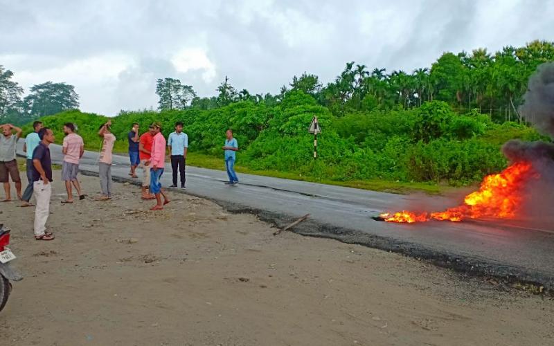 গহপুৰত ভাৰত বন্ধৰ প্ৰভাৱ সৰ্বাত্মক