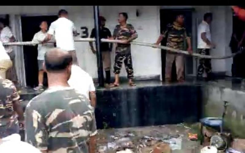 ৰঙিয়াৰ এছ এছ বি কেম্পত ভয়ংকৰ অগ্নিকাণ্ড কেম্পত অগ্নিকাণ্ড