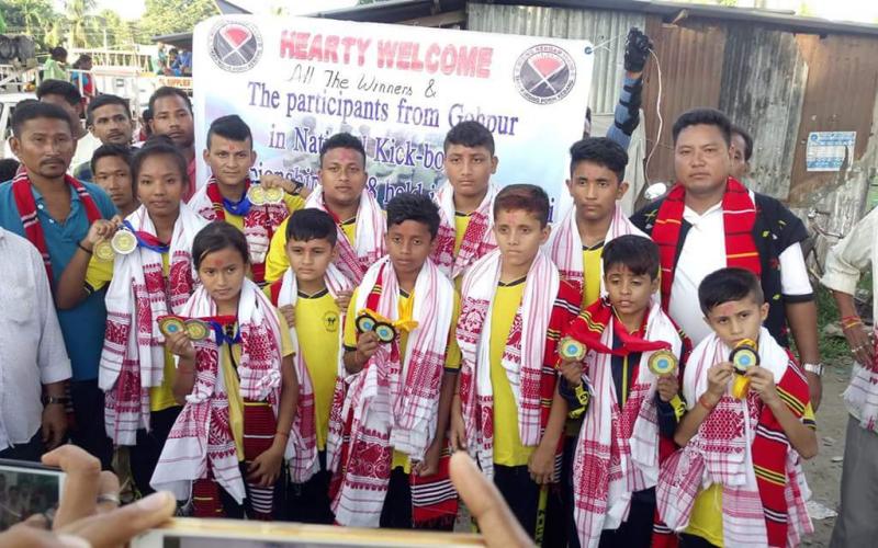 ৰাষ্ট্ৰীয় কিক্ বক্সিং চেম্পিয়নশ্বিপত জিলিকিল গহপুৰৰ খেলুৱৈ