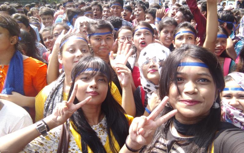 আজি ৪৮গৰাকী প্ৰাৰ্থীৰ ভাগ্য নিৰ্ণয়ৰ বাবে কটন বিশ্ব্যবিদ্যালয় ছাত্ৰ একতা সভাৰ নিৰ্বাচনী যুঁজ