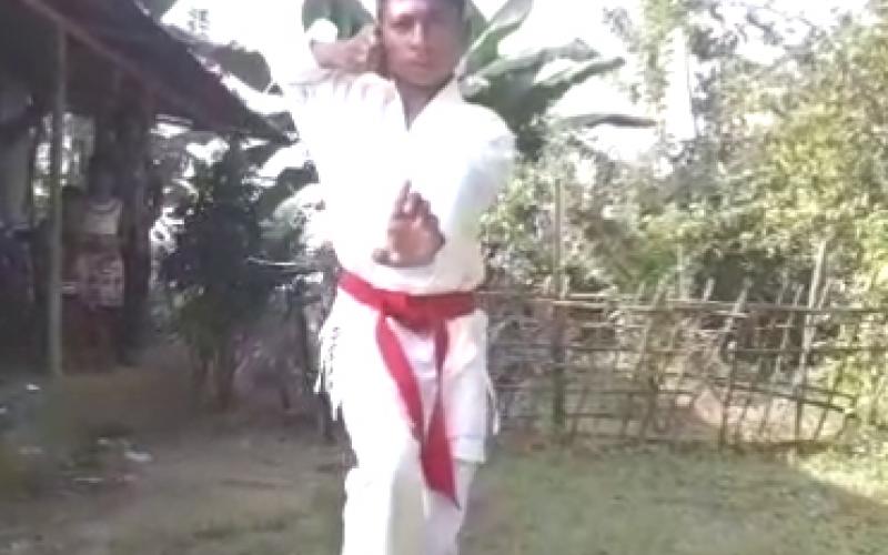 দৰিদ্ৰতাৰ বাধা নেওচি বিশ্বজয়ৰ আশাৰে ডাৰবানলৈ সাজু মাহমৰাৰ মৃণ্ময়