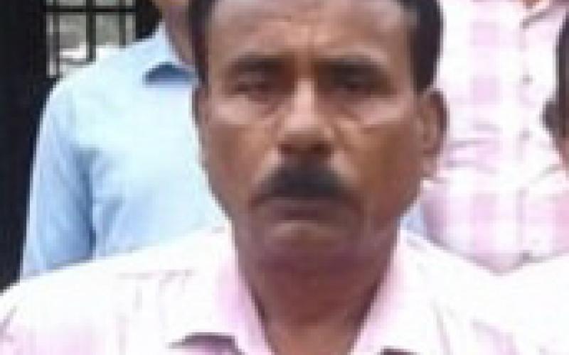 কলিয়াবৰত১উৎকোচ১লওঁতে১হাতে-লোটে১ধৰা১পৰিল১লাট১মণ্ডল