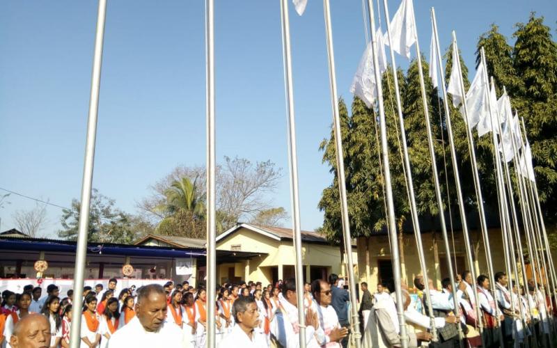 তামুলপুৰ শংকৰদেৱ বিদ্যা নিকেতনৰ ৰূপালী জয়ন্তীৰ সামৰণী অনুষ্ঠান আৰম্ভ