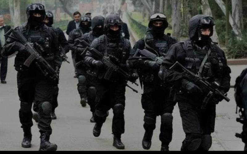 Commando