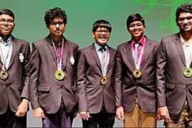 ভাৰতৰ অভিলেখ- ৫ অংশগ্ৰহণকাৰী, ৫টা সোণৰ পদক