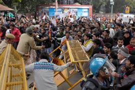 দিল্লীৰ যন্তৰ-মন্তৰত গণতান্ত্ৰিক কাৰ্যসূচী চলিব