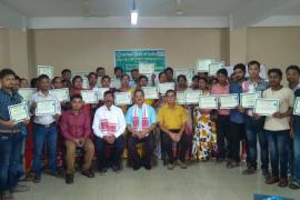 গোলাঘাটত ধূপকাঠি প্ৰস্তুত প্ৰশিক্ষণৰ সামৰণি