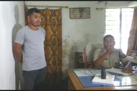 বিশ্বনাথত মাৰণাস্ত্ৰসহ গ্ৰেপ্তাৰ এন  ডি এফ বি কেডাৰ