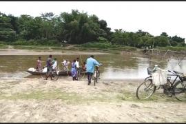 একবিংশ শতিকাত মডেল বিটিচিতত যাতায়াতৰ ভাৰসা নৌকা