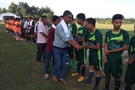 কলাইগাঁৱৰ কবিৰালীত মিলচন মোচাহাৰী-দিলীপ মোচাহাৰী সোঁৱৰণী ফুটবল আৰম্ভ
