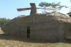গহপুৰত হেলিকপ্টাৰ আৰ্হিৰ ভেলাঘৰ নিৰ্মাণ