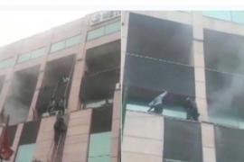 নয়ডাৰ মেট্ৰ' হাস্পতালত ভয়াৱহ অগ্নিকাণ্ড