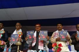 গান্ধীবাৰী শংকৰদেৱ শিশু নিকেতনৰ ৰূপালী জয়ন্তীৰ সামৰণি : বৰ্ণিল শোভাযাত্ৰাই মুহিলে ৰাইজক