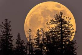 Supermoon